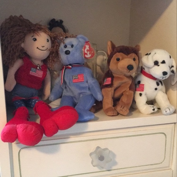 * USA original release 9/11 stuffie combo and groovy girl - Picture 3 of 4